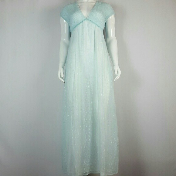 Vintage Other - HELD Vintage 70's Gilligan & O'Malley Light Blue Lingerie Nightgown